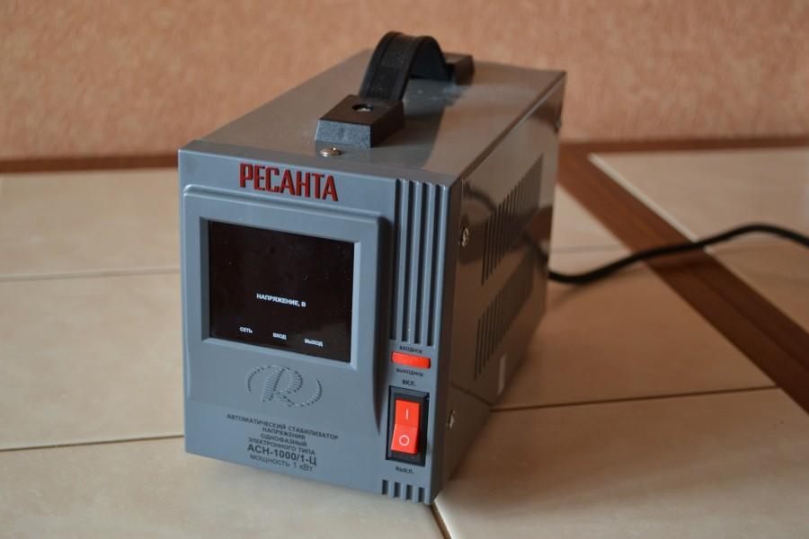 Стабилизатор напряжения